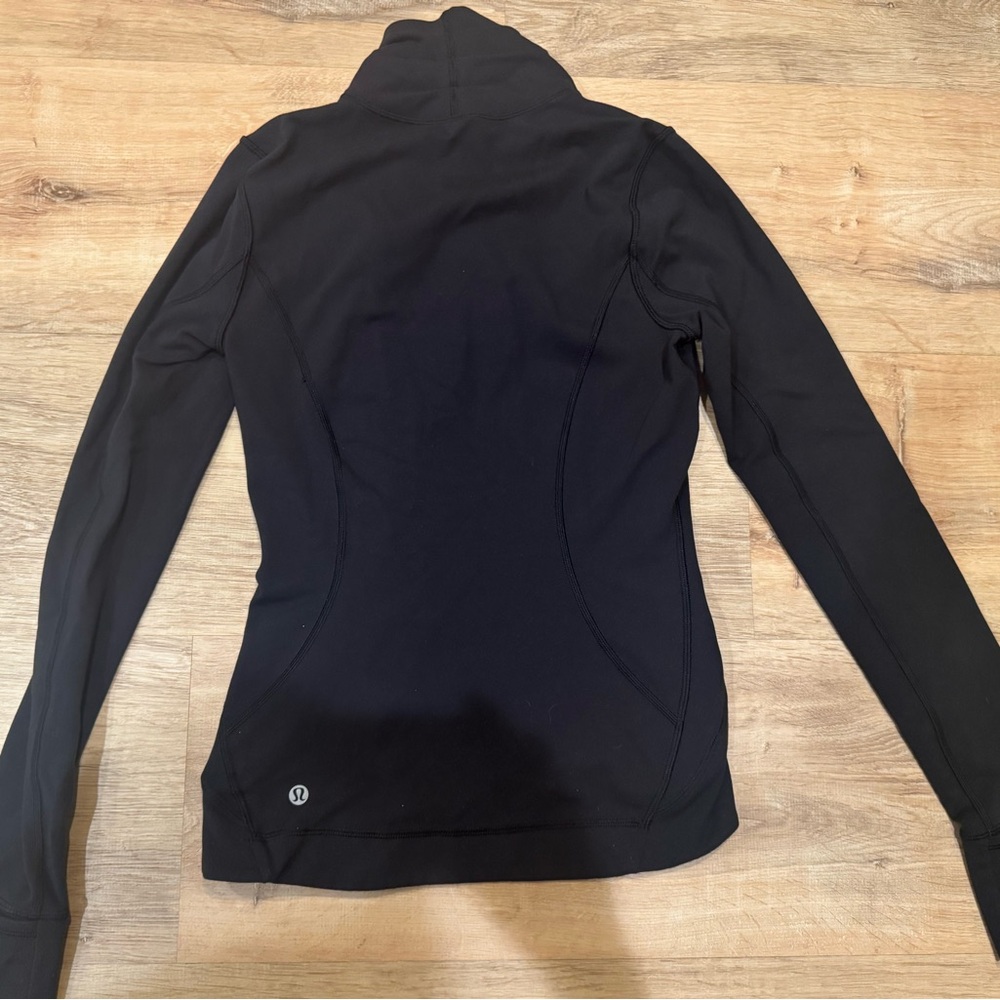 Lululemon Athletica Black Fitted Long Sleeve Jacket